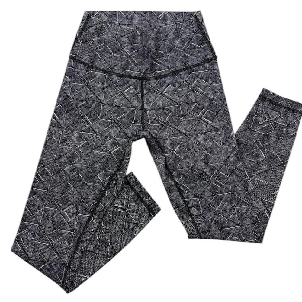 Lululemon Black/Gray Geometric Highrise Athletic Full Length Leggings Size 6